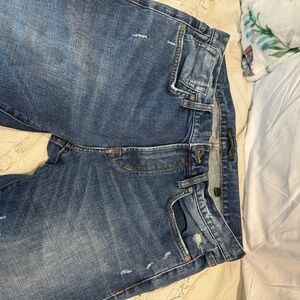 John Varvatos denim 33 /27 BOWERY
SLIM STRAIGHT